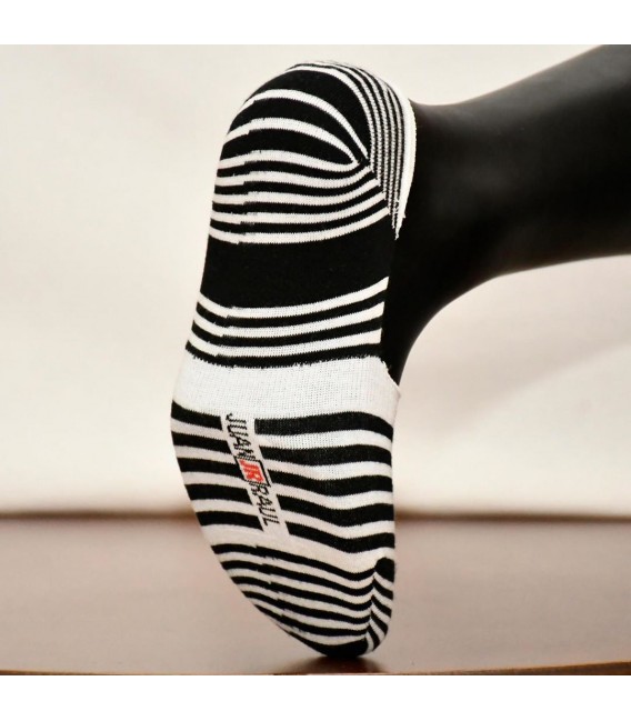 Zebra Desenli Babet Çorap